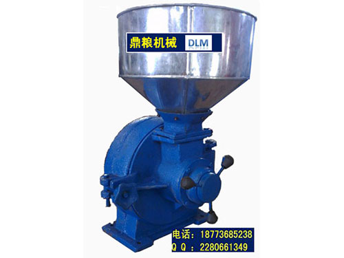 30型磨片式粉碎機(jī)、磨粉機(jī)磨粉機(jī)，磨片式，產(chǎn)量達(dá)1000公斤時,粗細(xì)可調(diào)